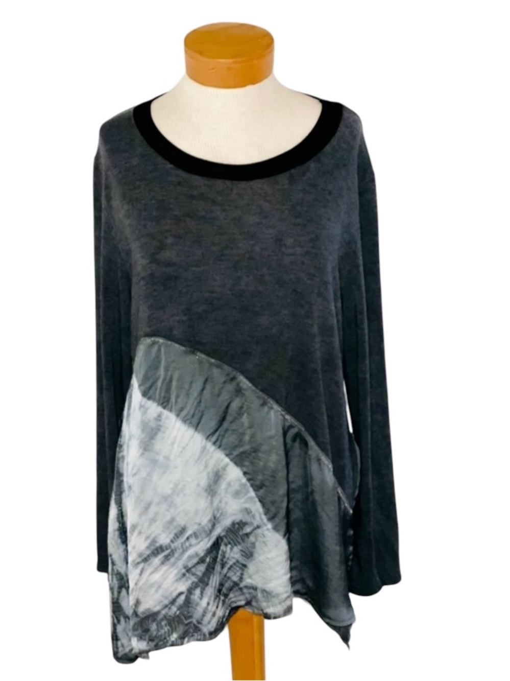 Tlew De Lis Mixed Media Tie Dye Asymmetric Hem Tunic Top Grey Size Large